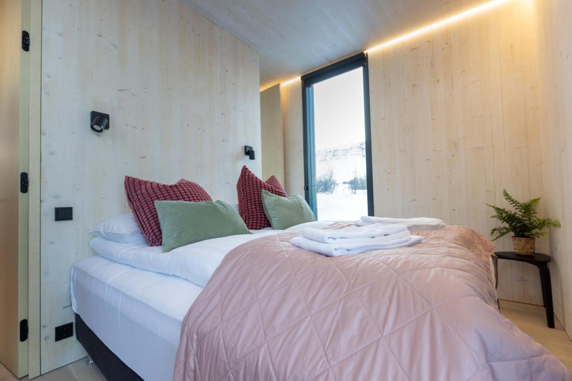 The Oceanfront Private Northern Lights Villa Reynivellir Extérieur photo
